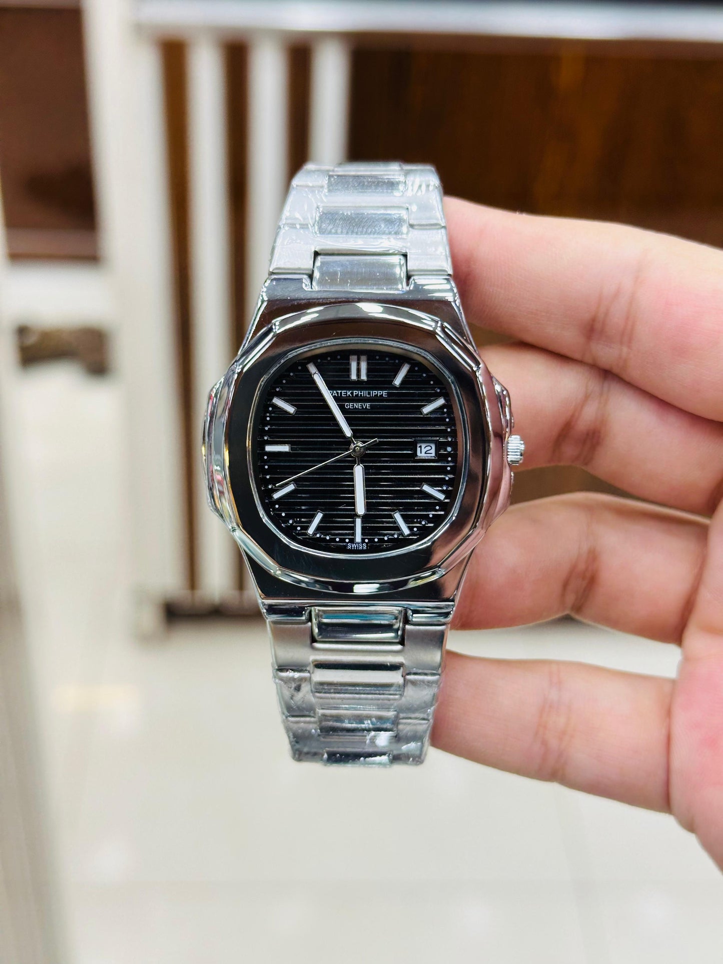 Petak philippe (Chain)